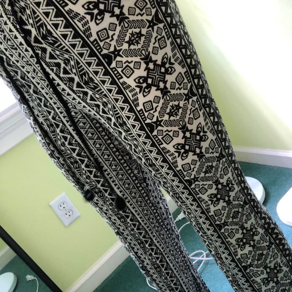 Dina Be women’s black&white palazzo pants!! - Picture 7 of 9